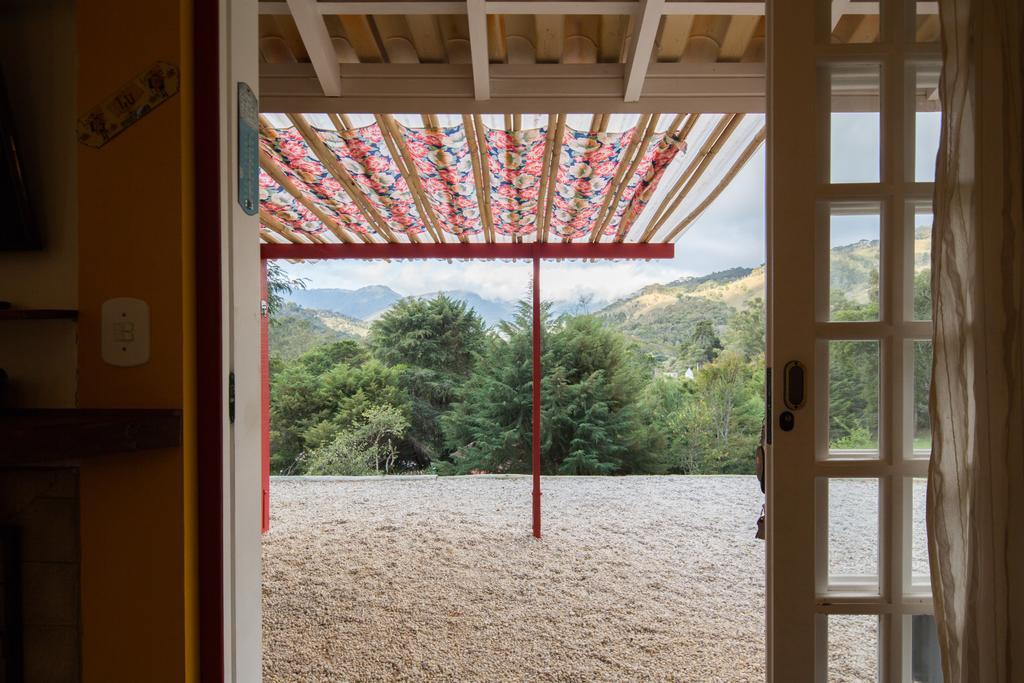 סנטו אנטוניו דו פינהאל Pousada Chales Da Casa Centenaria מראה חיצוני תמונה