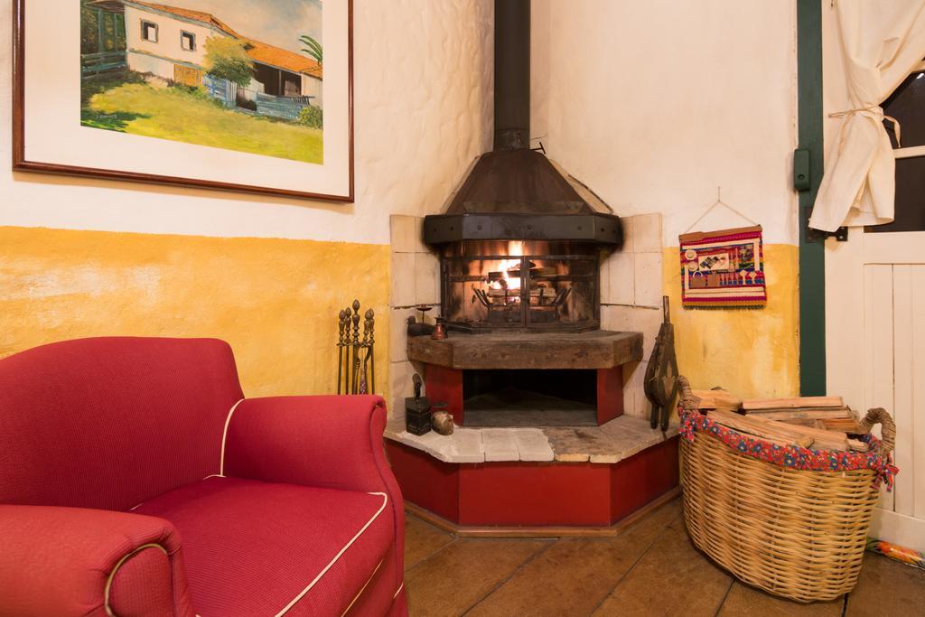 סנטו אנטוניו דו פינהאל Pousada Chales Da Casa Centenaria מראה חיצוני תמונה
