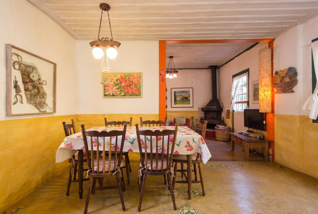 סנטו אנטוניו דו פינהאל Pousada Chales Da Casa Centenaria מראה חיצוני תמונה